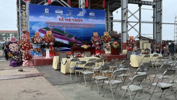 Hạ Thủy Tàu Phú Quý Express 2 - Tàu Giường Nằm Đi Côn Đảo Từ Sài Gòn